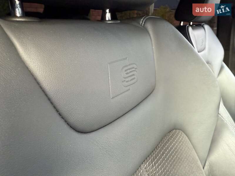 Позашляховик / Кросовер Audi e-tron 2019 в Рівному