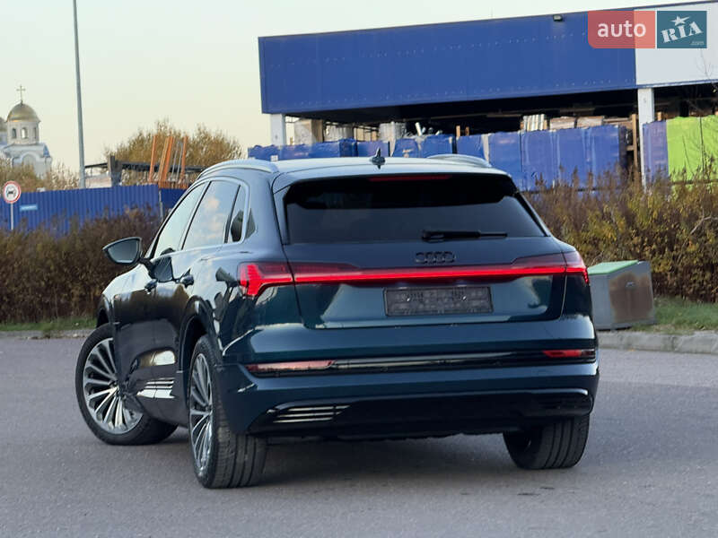 Позашляховик / Кросовер Audi e-tron 2020 в Львові фото 24 Позашляховик / Кросовер Audi e-tron 2020 в Львові