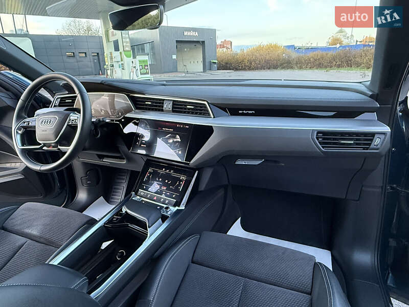 Позашляховик / Кросовер Audi e-tron 2020 в Львові фото 63 Позашляховик / Кросовер Audi e-tron 2020 в Львові