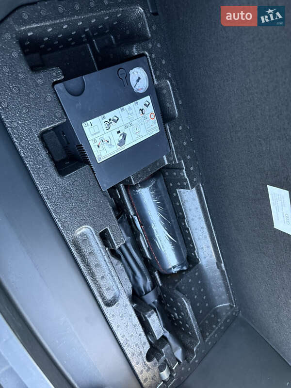 Позашляховик / Кросовер Audi e-tron 2020 в Львові фото 78 Позашляховик / Кросовер Audi e-tron 2020 в Львові