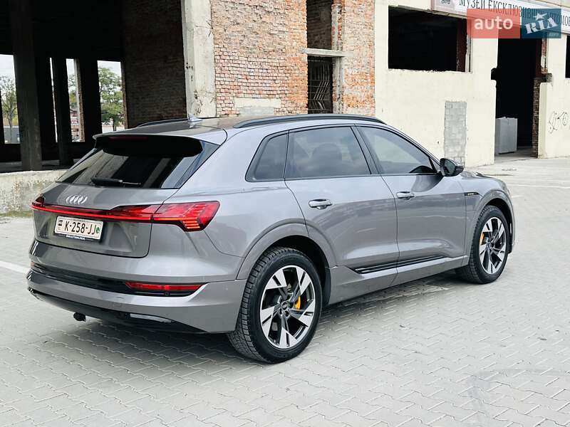 Позашляховик / Кросовер Audi e-tron 2021 в Тернополі фото 13 Позашляховик / Кросовер Audi e-tron 2021 в Тернополі