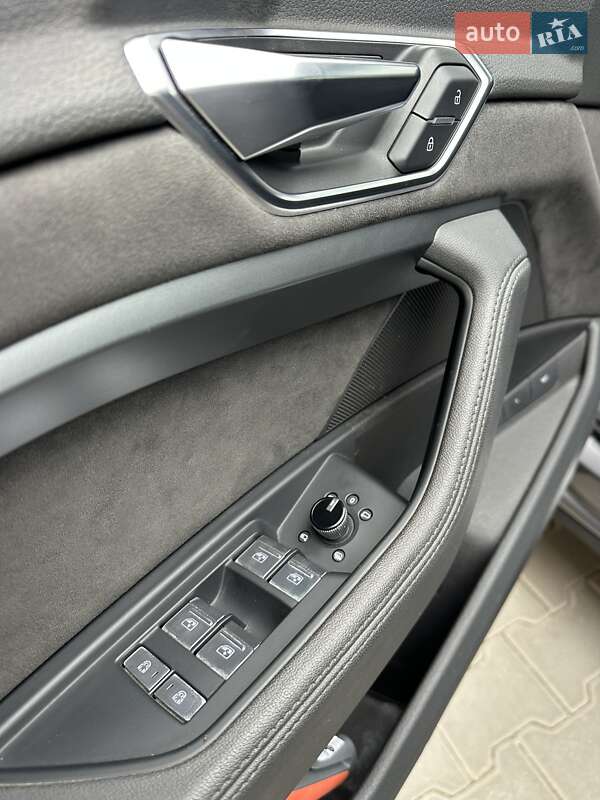 Позашляховик / Кросовер Audi e-tron 2021 в Тернополі фото 31 Позашляховик / Кросовер Audi e-tron 2021 в Тернополі