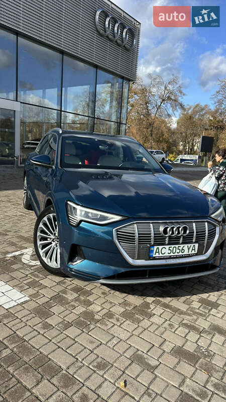 Позашляховик / Кросовер Audi e-tron 2020 в Володимирі фото 2 Позашляховик / Кросовер Audi e-tron 2020 в Володимирі