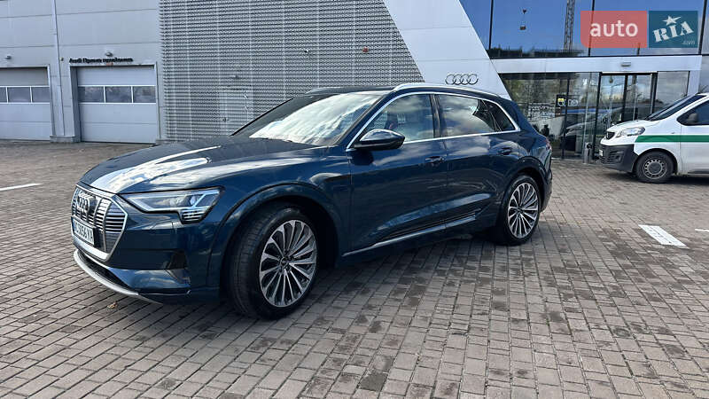 Позашляховик / Кросовер Audi e-tron 2020 в Володимирі фото 14 Позашляховик / Кросовер Audi e-tron 2020 в Володимирі