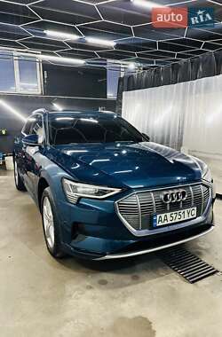 Внедорожник / Кроссовер Audi e-tron 2019 в Тернополе