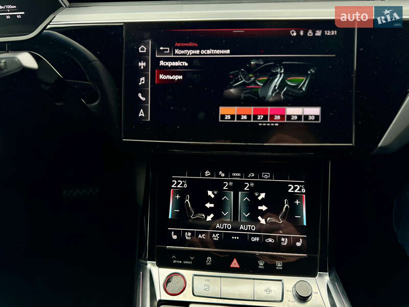 Позашляховик / Кросовер Audi e-tron 2021 в Ужгороді фото 52 Позашляховик / Кросовер Audi e-tron 2021 в Ужгороді