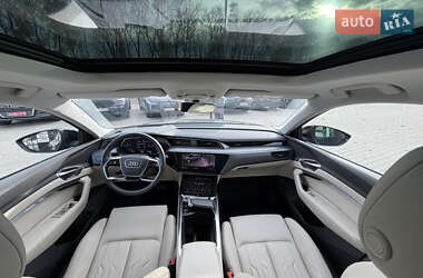 Внедорожник / Кроссовер Audi e-tron 2022 в Львове