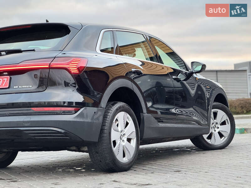 Позашляховик / Кросовер Audi e-tron 2019 в Рівному фото 20 Позашляховик / Кросовер Audi e-tron 2019 в Рівному