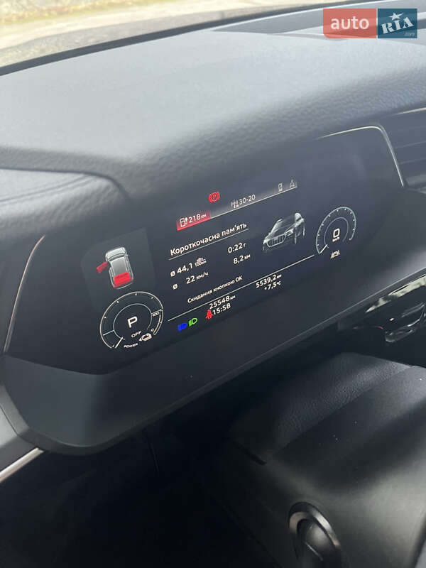 Позашляховик / Кросовер Audi e-tron 2022 в Старокостянтинові