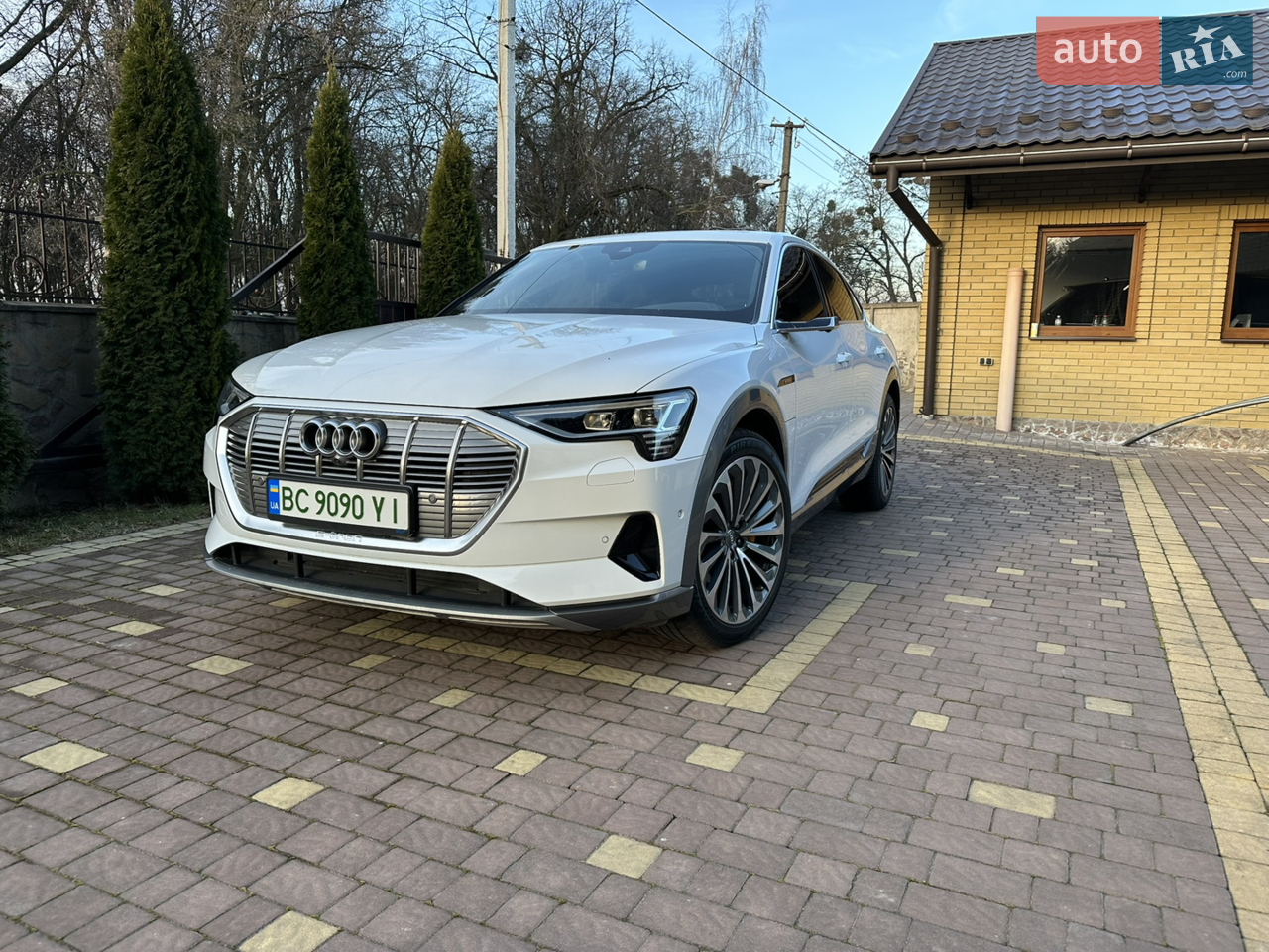 2021 Audi e-tron - мініатюра 12