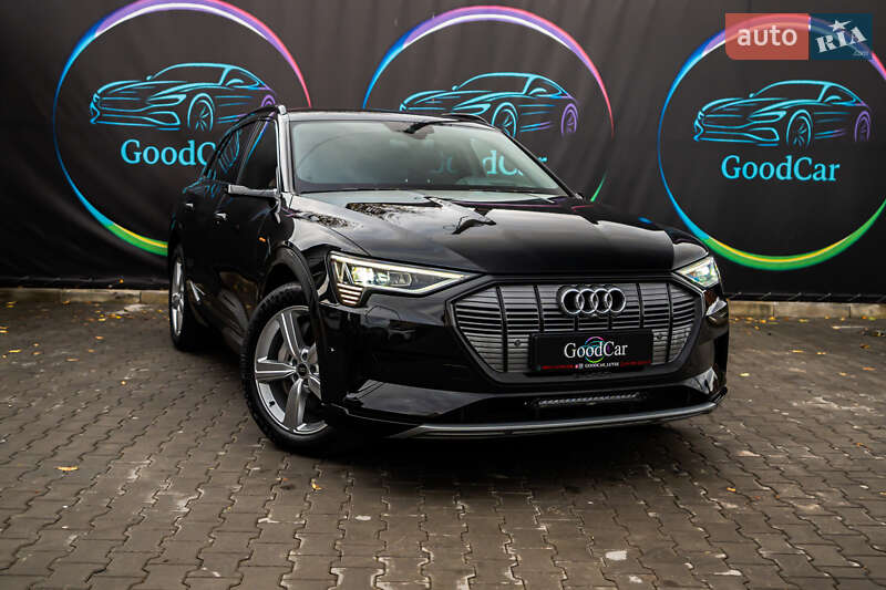 Позашляховик / Кросовер Audi e-tron 2019 в Луцьку
