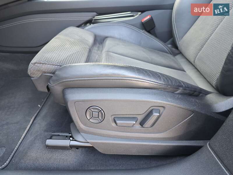 Позашляховик / Кросовер Audi e-tron 2020 в Ковелі фото 41 Позашляховик / Кросовер Audi e-tron 2020 в Ковелі