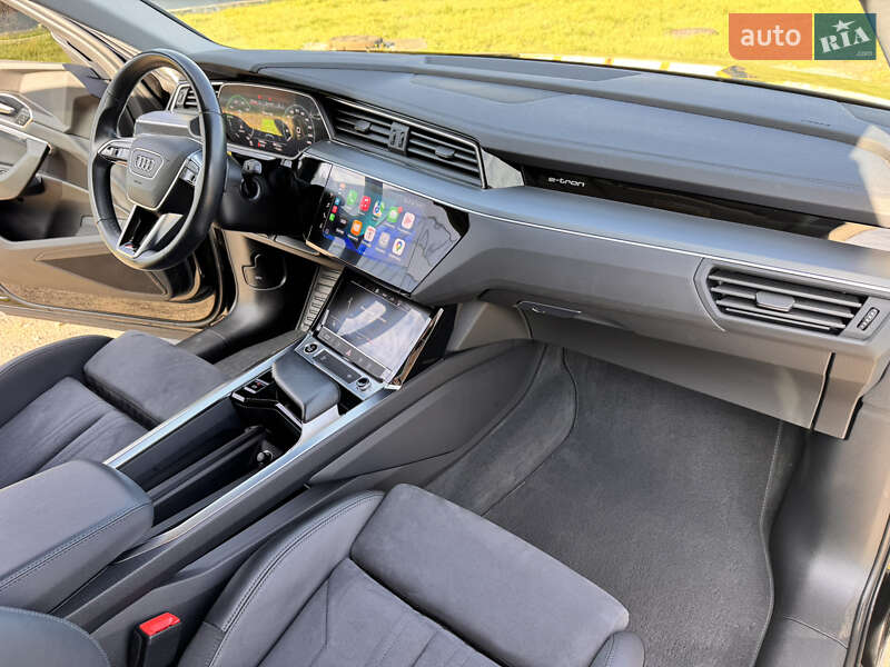 Внедорожник / Кроссовер Audi e-tron 2023 в Хмельницком фото 26 Внедорожник / Кроссовер Audi e-tron 2023 в Хмельницком