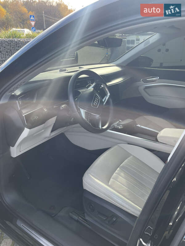 Внедорожник / Кроссовер Audi e-tron 2021 в Львове