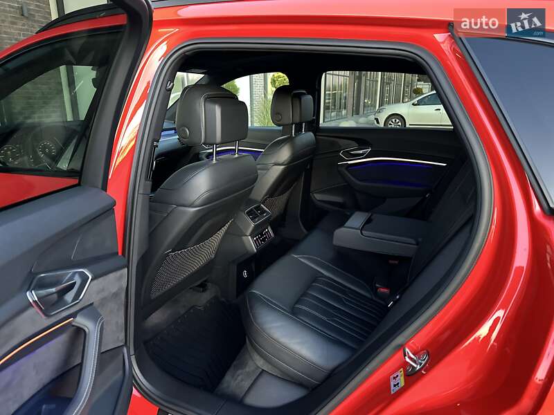 Позашляховик / Кросовер Audi e-tron 2019 в Тернополі фото 59 Позашляховик / Кросовер Audi e-tron 2019 в Тернополі