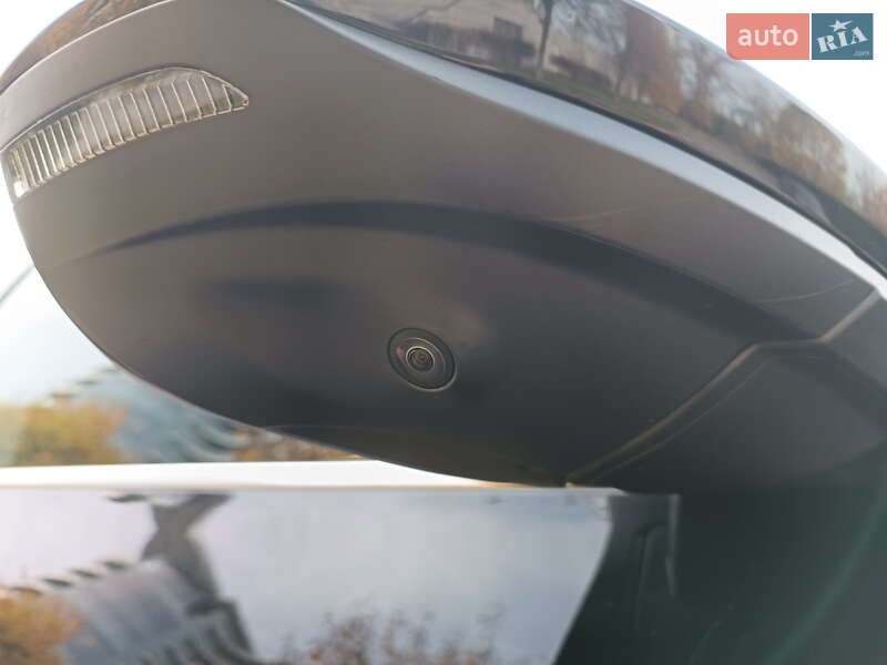 Внедорожник / Кроссовер Audi e-tron 2022 в Киеве