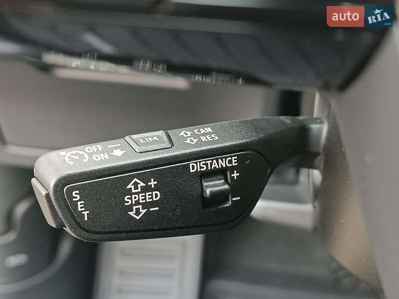 Внедорожник / Кроссовер Audi e-tron 2022 в Киеве