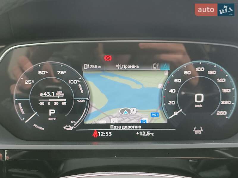 Внедорожник / Кроссовер Audi e-tron 2022 в Киеве