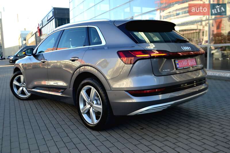 Позашляховик / Кросовер Audi e-tron 2020 в Хмельницькому фото 7 Позашляховик / Кросовер Audi e-tron 2020 в Хмельницькому