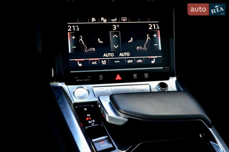 Позашляховик / Кросовер Audi e-tron 2020 в Хмельницькому фото 47 Позашляховик / Кросовер Audi e-tron 2020 в Хмельницькому