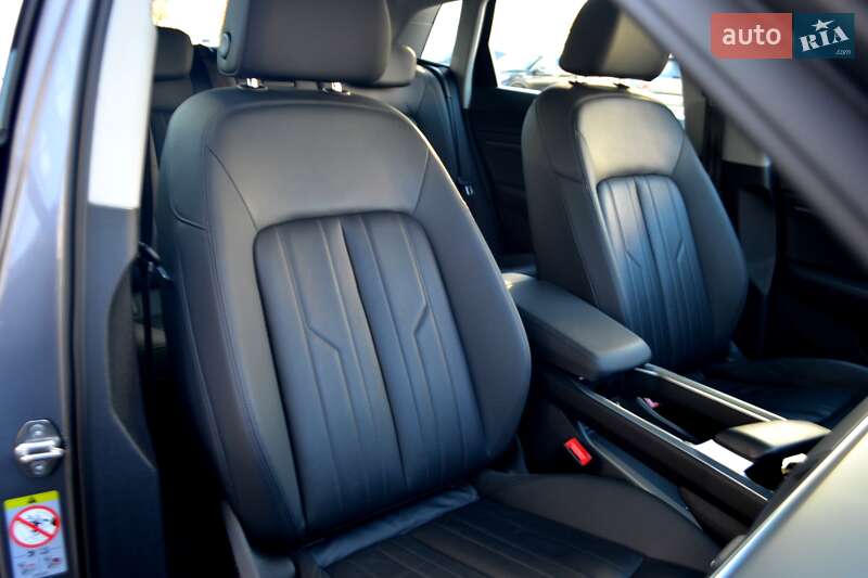 Позашляховик / Кросовер Audi e-tron 2020 в Хмельницькому фото 54 Позашляховик / Кросовер Audi e-tron 2020 в Хмельницькому