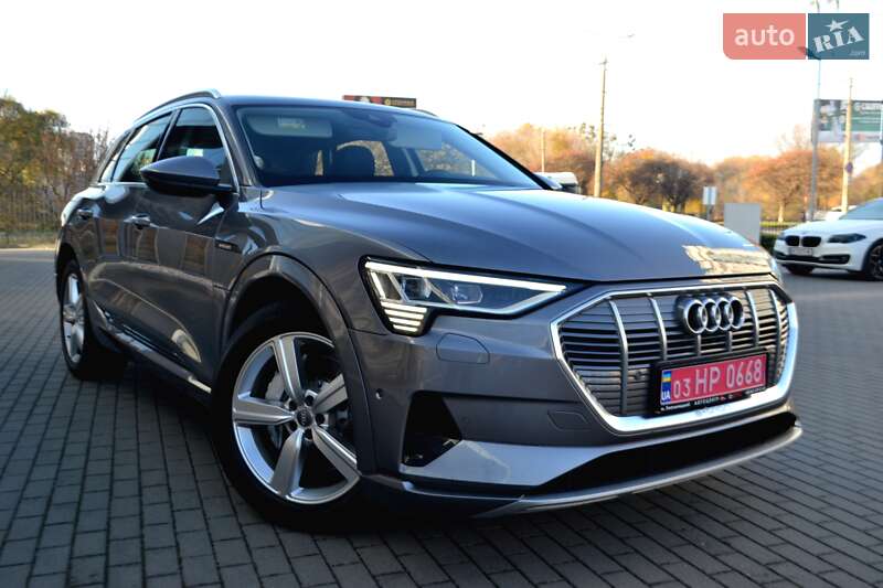 Позашляховик / Кросовер Audi e-tron 2020 в Хмельницькому фото 96 Позашляховик / Кросовер Audi e-tron 2020 в Хмельницькому