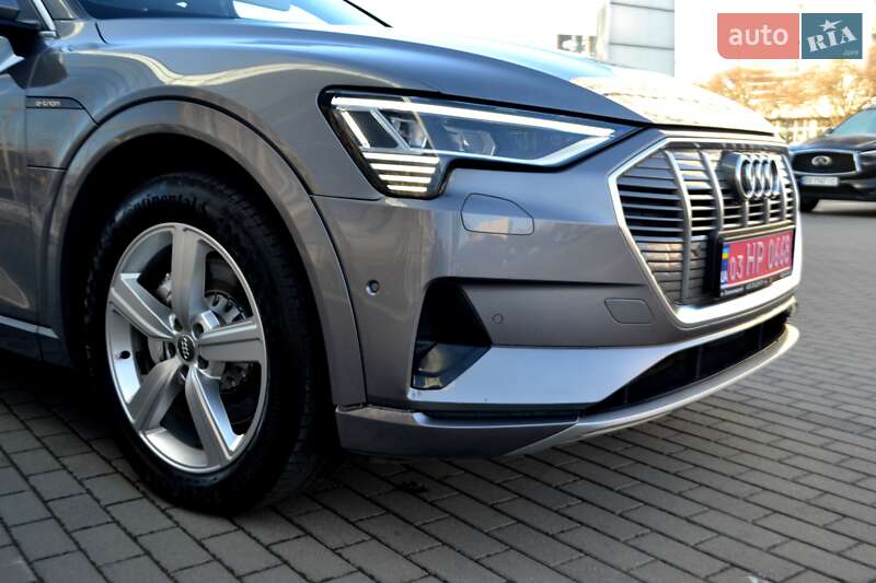 Позашляховик / Кросовер Audi e-tron 2020 в Хмельницькому фото 97 Позашляховик / Кросовер Audi e-tron 2020 в Хмельницькому