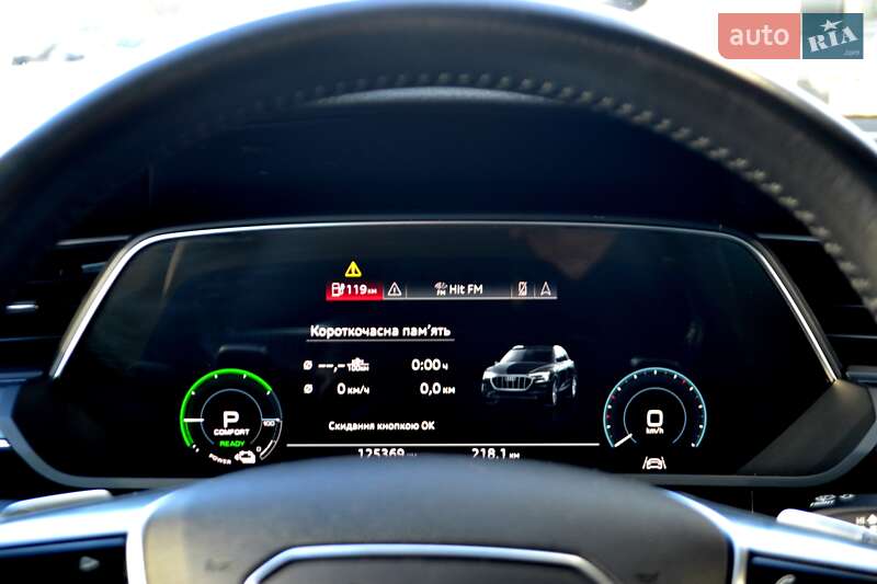 Позашляховик / Кросовер Audi e-tron 2020 в Хмельницькому фото 135 Позашляховик / Кросовер Audi e-tron 2020 в Хмельницькому