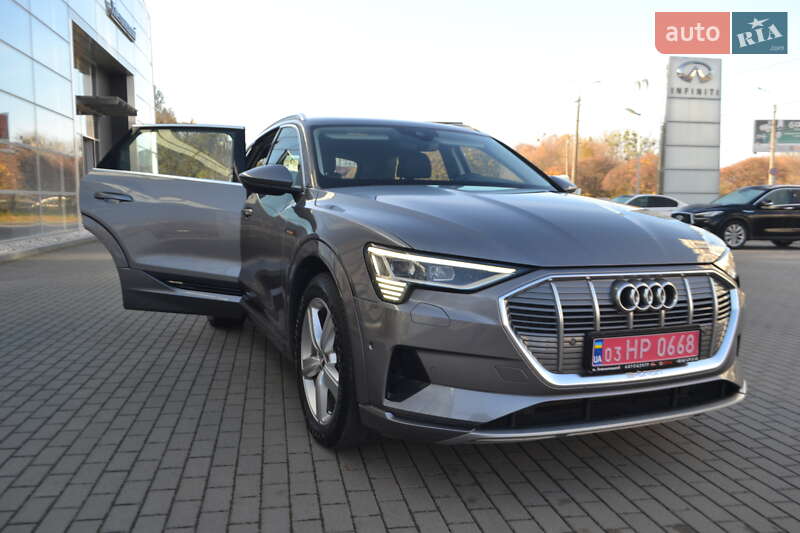 Позашляховик / Кросовер Audi e-tron 2020 в Хмельницькому фото 192 Позашляховик / Кросовер Audi e-tron 2020 в Хмельницькому