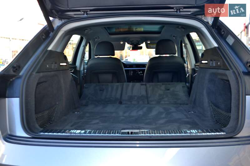 Позашляховик / Кросовер Audi e-tron 2020 в Хмельницькому фото 216 Позашляховик / Кросовер Audi e-tron 2020 в Хмельницькому