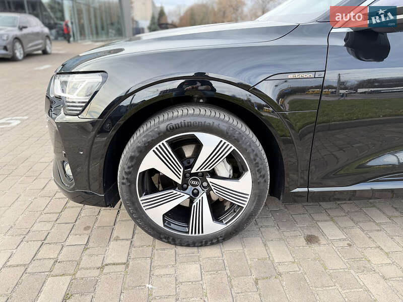 Позашляховик / Кросовер Audi e-tron 2021 в Львові фото 4 Позашляховик / Кросовер Audi e-tron 2021 в Львові