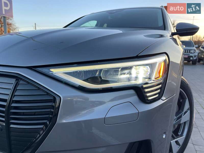 Позашляховик / Кросовер Audi e-tron 2020 в Львові