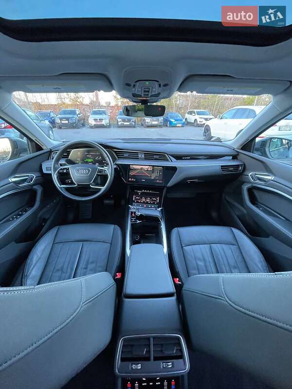 Позашляховик / Кросовер Audi e-tron 2020 в Львові