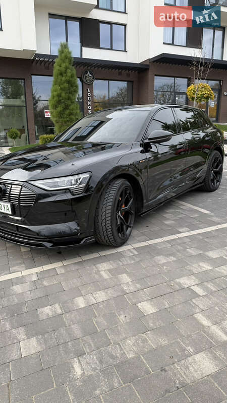 Внедорожник / Кроссовер Audi e-tron 2022 в Ужгороде фото 4 Внедорожник / Кроссовер Audi e-tron 2022 в Ужгороде