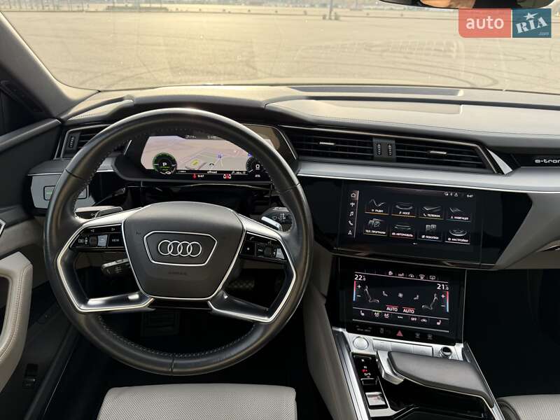 Внедорожник / Кроссовер Audi e-tron 2019 в Львове фото 40 Внедорожник / Кроссовер Audi e-tron 2019 в Львове