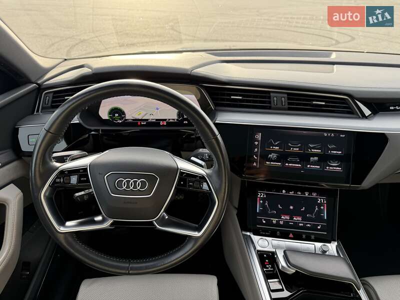 Внедорожник / Кроссовер Audi e-tron 2019 в Львове фото 41 Внедорожник / Кроссовер Audi e-tron 2019 в Львове