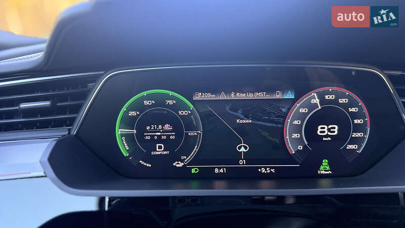 Позашляховик / Кросовер Audi e-tron 2019 в Києві