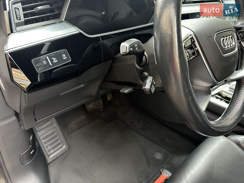 Позашляховик / Кросовер Audi e-tron 2019 в Івано-Франківську