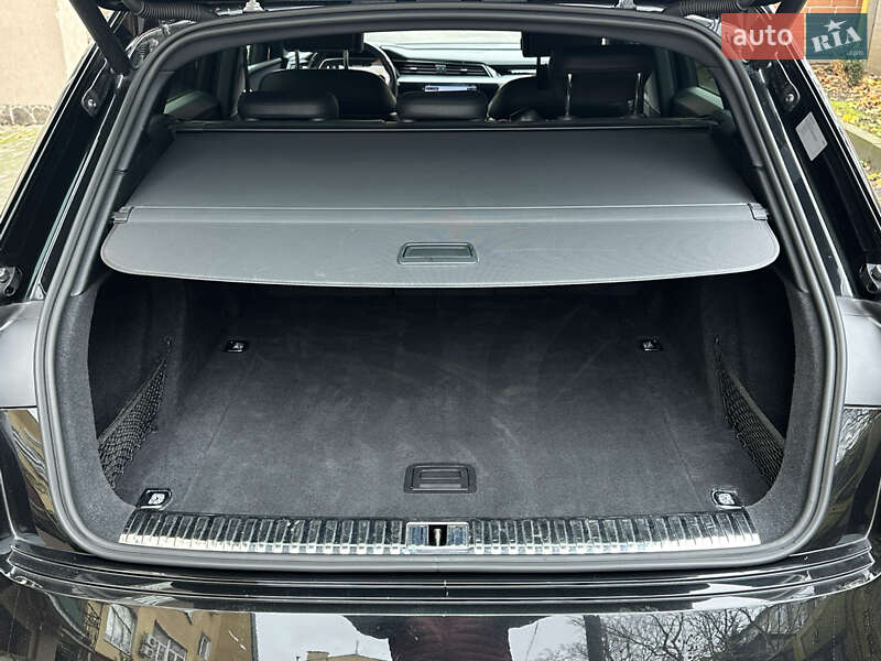 Позашляховик / Кросовер Audi e-tron 2019 в Івано-Франківську