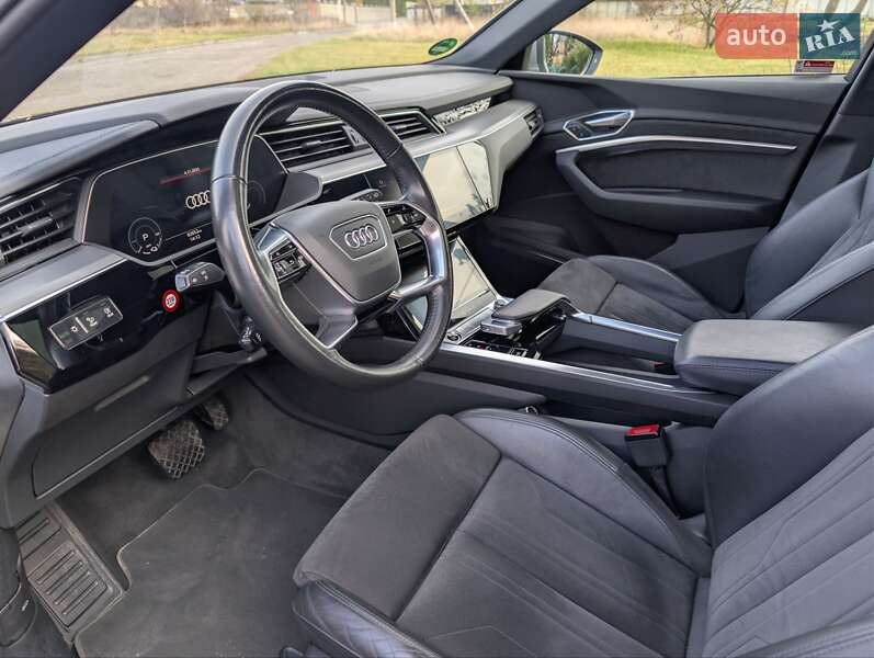 Позашляховик / Кросовер Audi e-tron 2020 в Тернополі