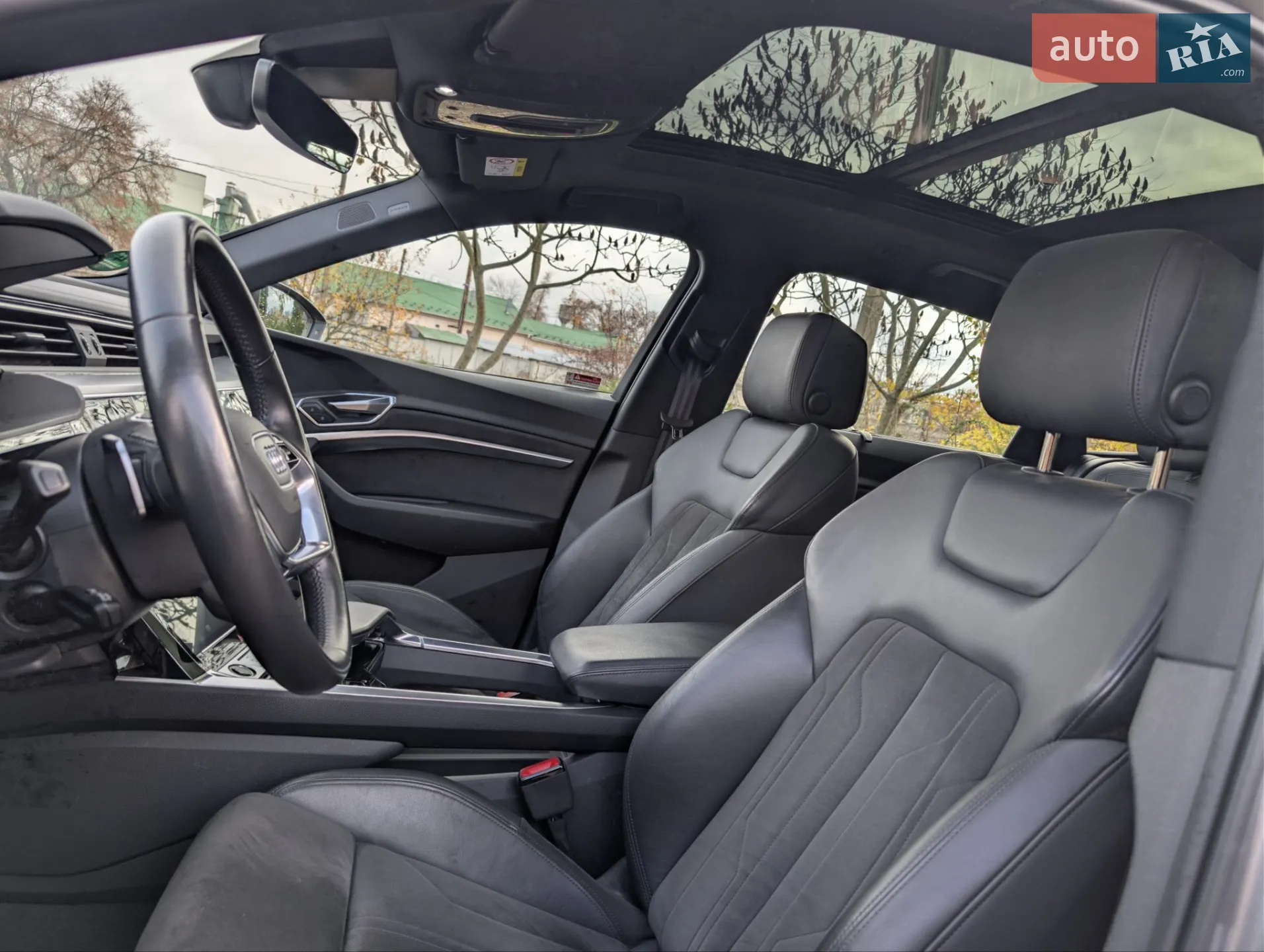 2020 Audi e-tron - мініатюра 8