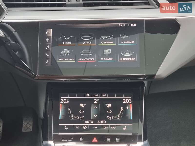 Позашляховик / Кросовер Audi e-tron 2020 в Чернівцях