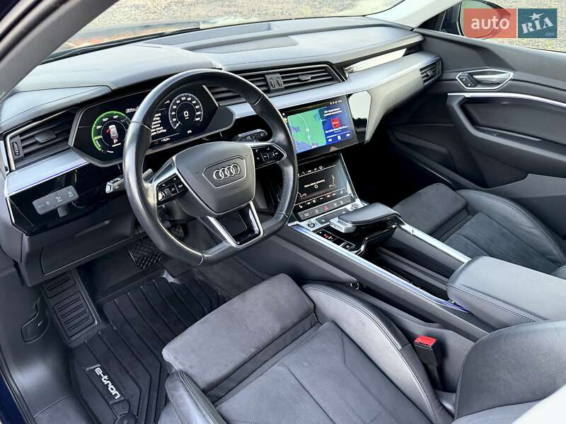 Внедорожник / Кроссовер Audi e-tron 2022 в Ковеле