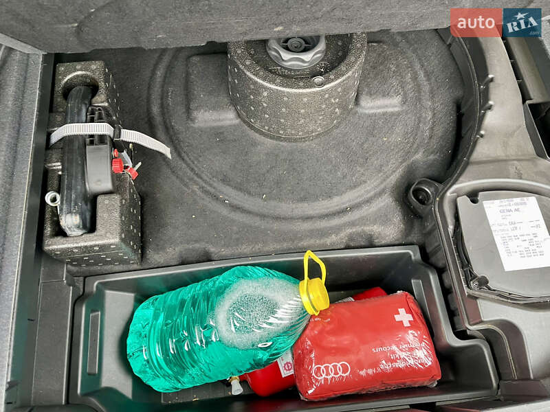 Внедорожник / Кроссовер Audi e-tron 2019 в Дрогобыче