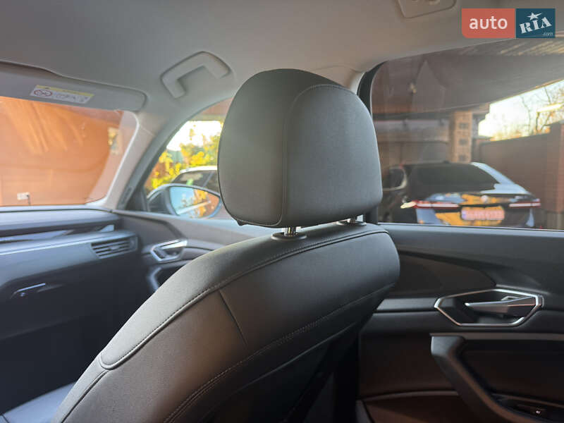 Позашляховик / Кросовер Audi e-tron 2022 в Мукачевому фото 23 Позашляховик / Кросовер Audi e-tron 2022 в Мукачевому