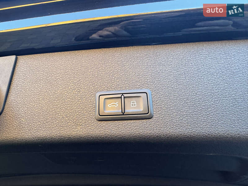 Позашляховик / Кросовер Audi e-tron 2022 в Мукачевому фото 41 Позашляховик / Кросовер Audi e-tron 2022 в Мукачевому