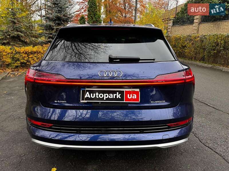 Позашляховик / Кросовер Audi e-tron 2020 в Києві