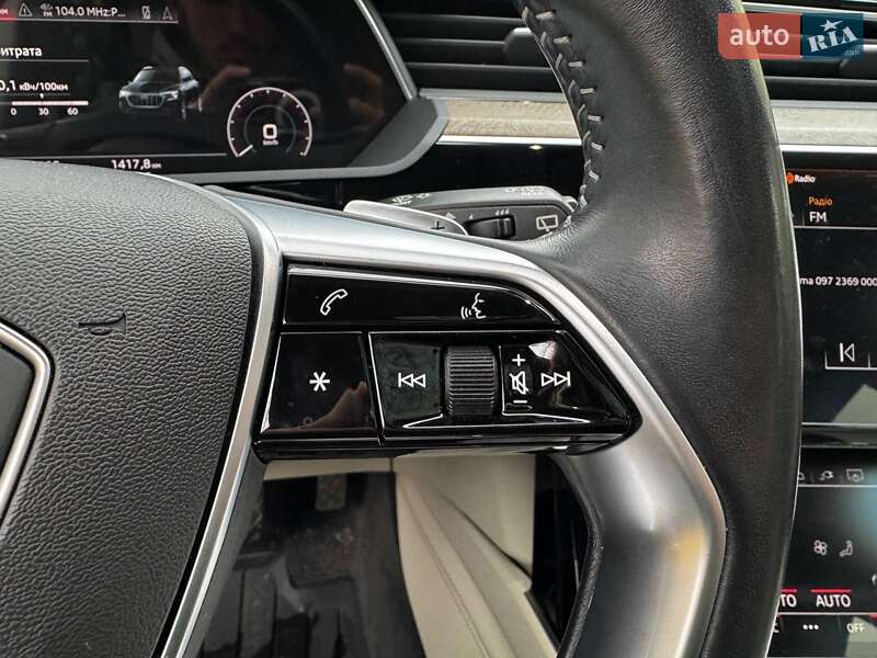 Позашляховик / Кросовер Audi e-tron 2020 в Києві