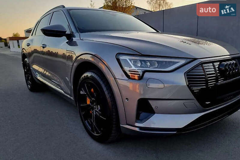 Позашляховик / Кросовер Audi e-tron 2021 в Одесі