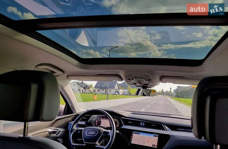 Позашляховик / Кросовер Audi e-tron 2021 в Одесі